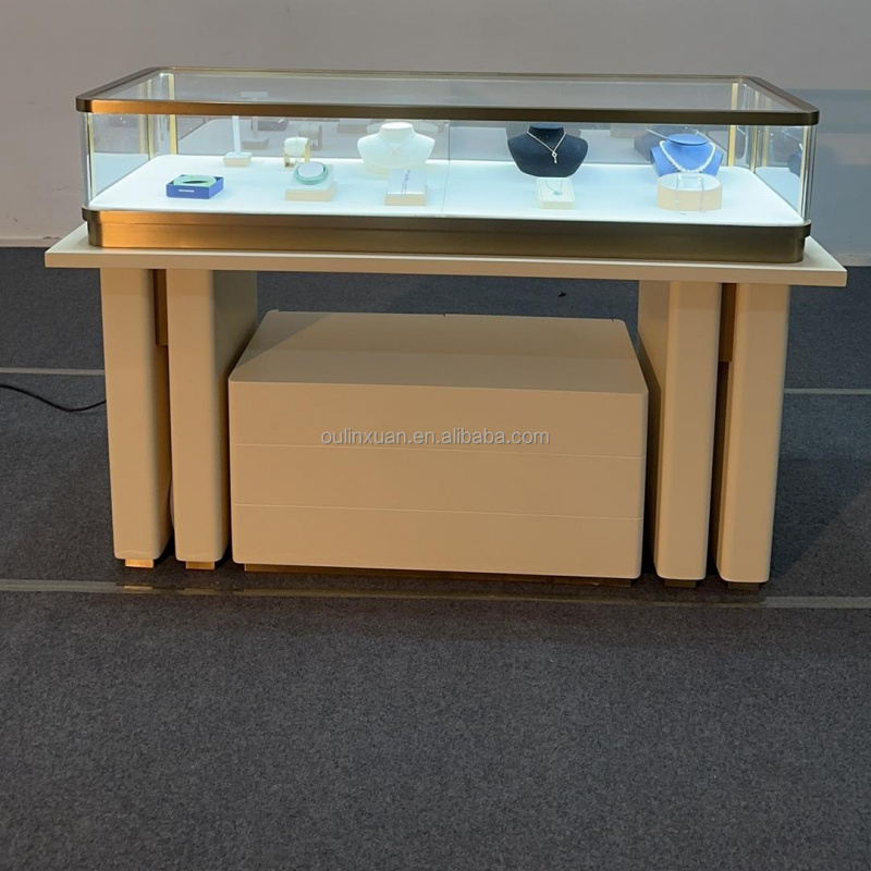 Expositor de Joias e Relógios  - Jewelry Watches Luxury avaliação e preço