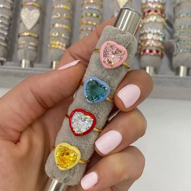Colorido Coração Em Forma Cubi - Birthstone Ring Set avaliação e preço